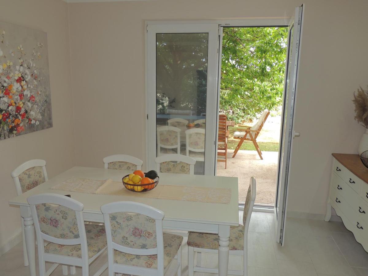 Apartment Ferara Betina  Esterno foto