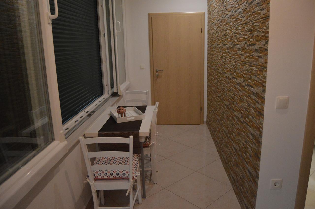 Apartment Ferara Betina  Esterno foto